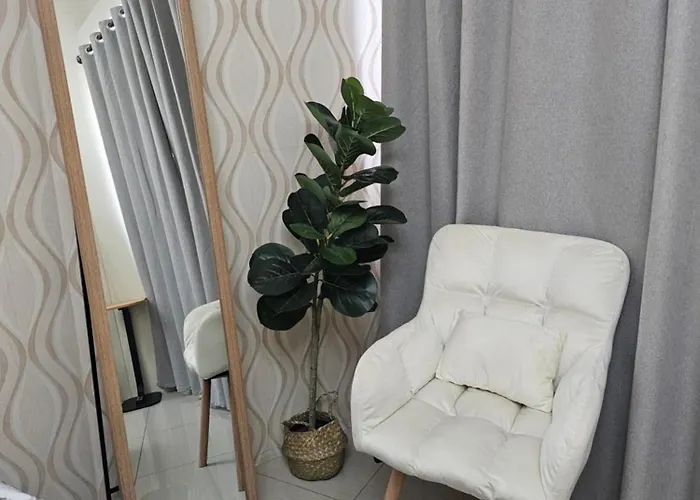 Moa Shell Residences Spacious 1br With View Wifi And Netflix Aparthotel
